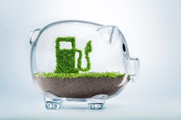 Ricarica auto elettrica: costi e confronto con benzina e diesel